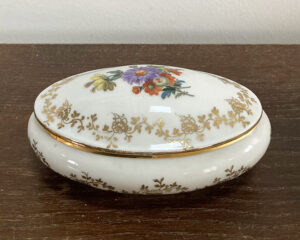 Location mariage accessoires décoration faïence scénographie événementiel Aquitaine